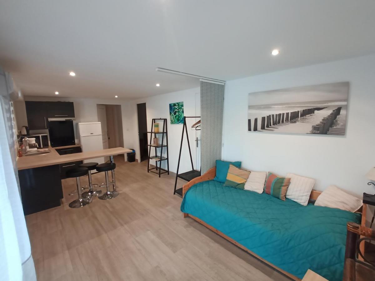 Appartements Dans Residence Avec Piscine - Mer A 500M Sainte-Marie-la-Mer Exterior photo